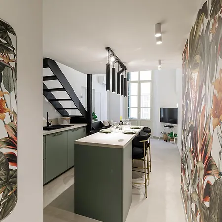 Grimaldi Place-plage-centre-clim Апартаменты *