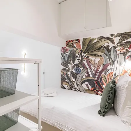 Apartment Grimaldi Place-plage-centre-clim *